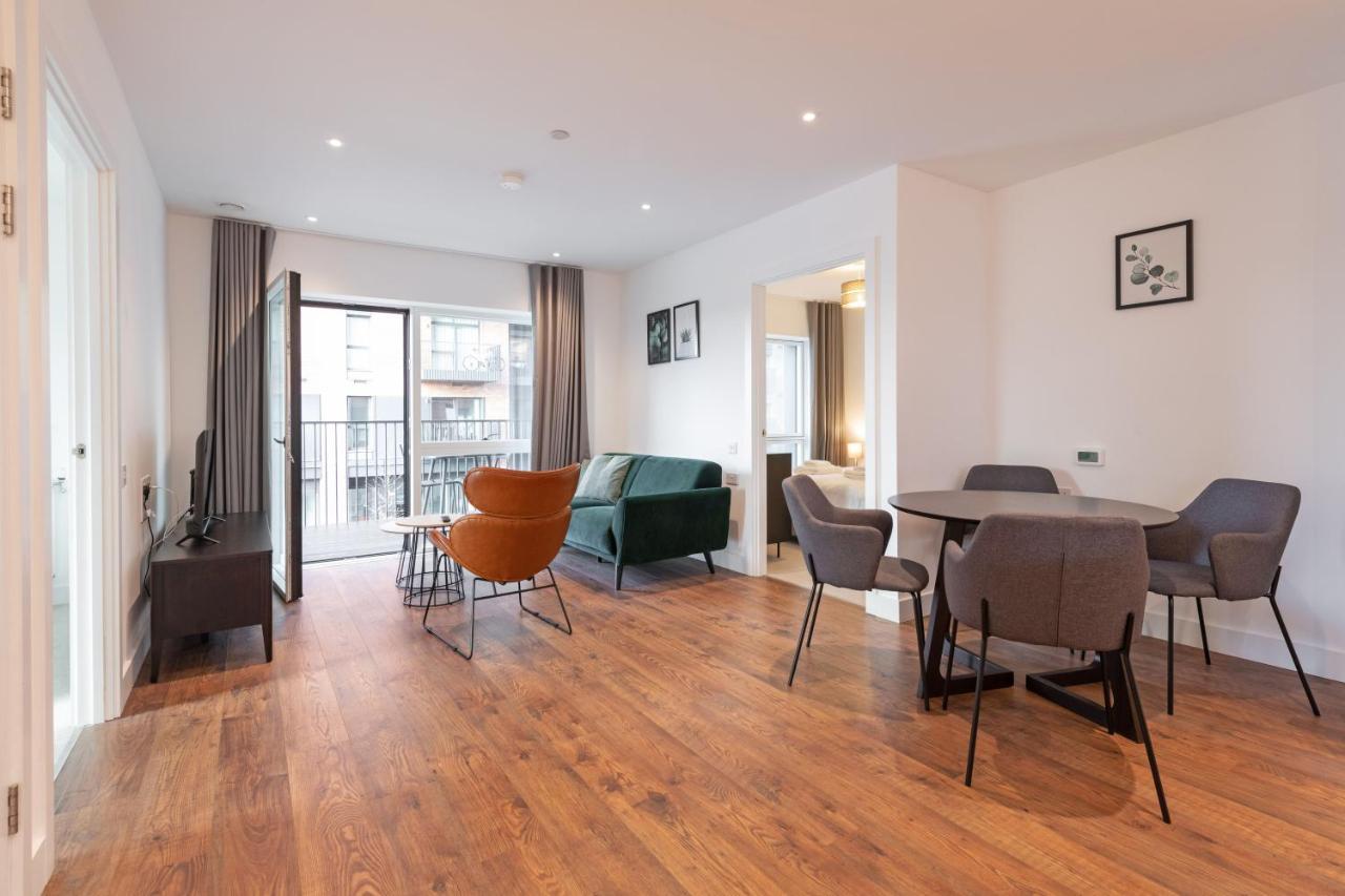 Stayo Apartments Barking Wharf Лондон Экстерьер фото